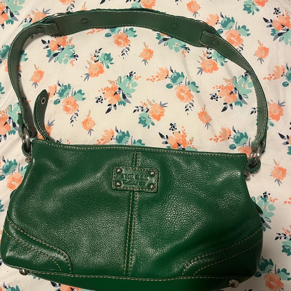 Green purse